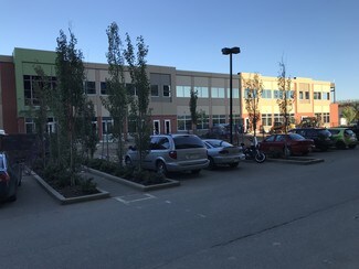 Plus de détails pour 8520 Manning Ave, Fort McMurray, AB - Local commercial à louer