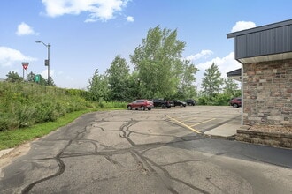 1428 2nd St N, Sauk Rapids, MN à louer Photo intérieure– Image 2 sur 13