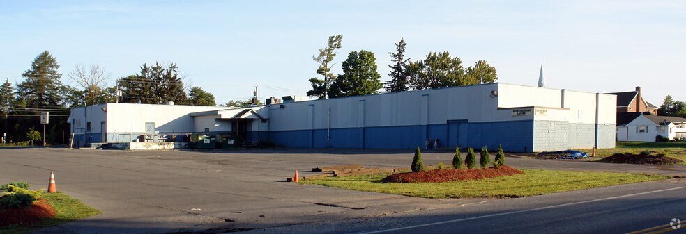 445-447 S Main St, North Syracuse, NY à vendre - Photo principale – Image 1 sur 6