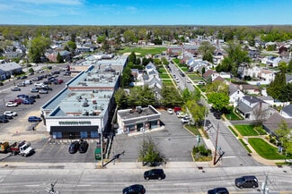 Plus de détails pour 4303 Merrick Rd, Massapequa, NY - Local commercial à louer