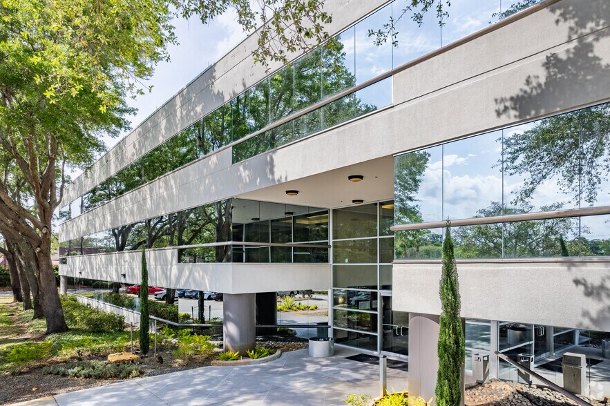280 Wekiva Springs Rd, Longwood, FL à vendre - Photo de l’immeuble – Image 2 sur 7