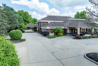 Plus de détails pour 570 White Pond Dr, Akron, OH - Bureau à louer