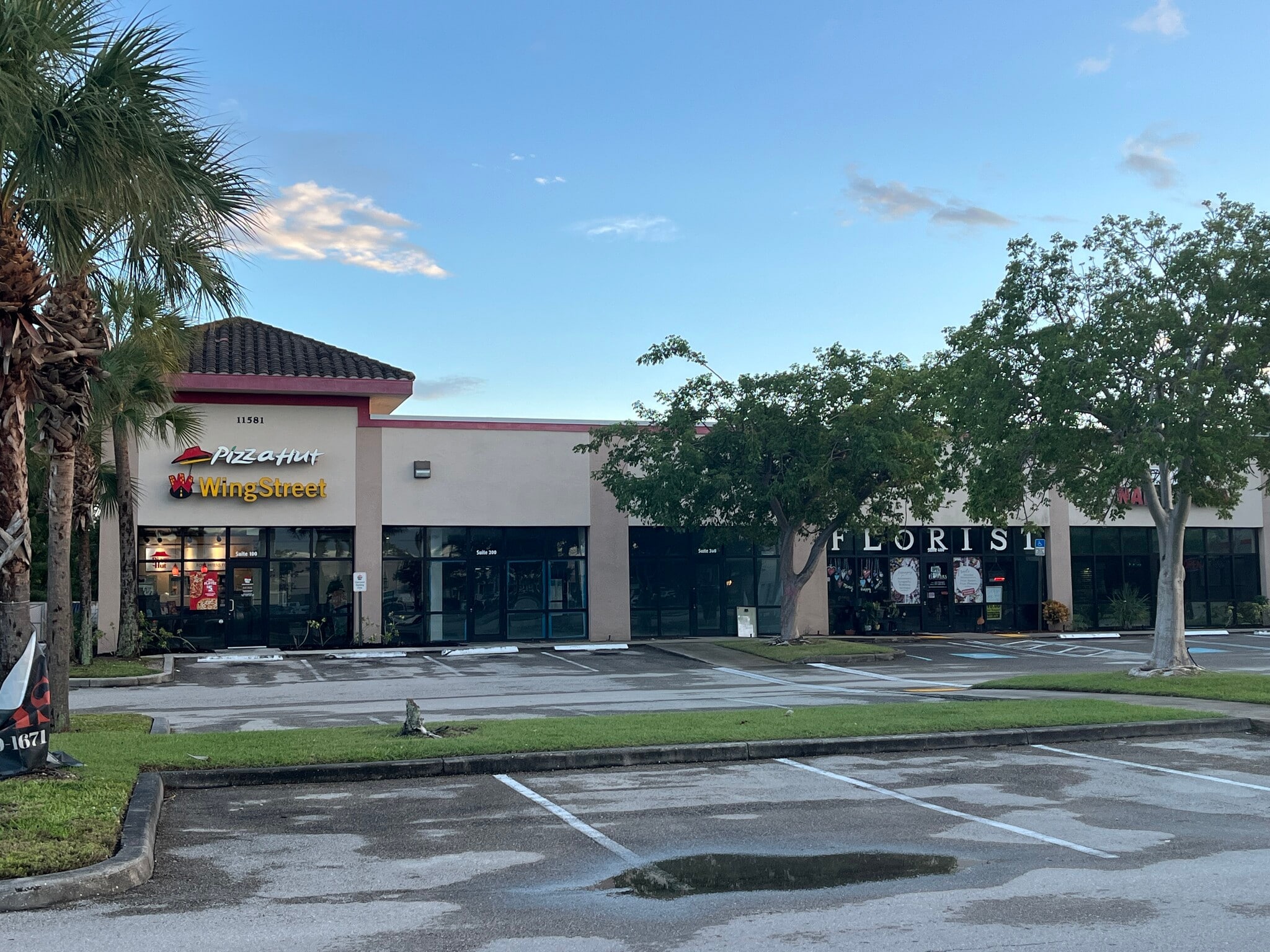 11571-11581 Gladiolus Dr, Fort Myers, FL à louer Photo intérieure– Image 1 sur 1