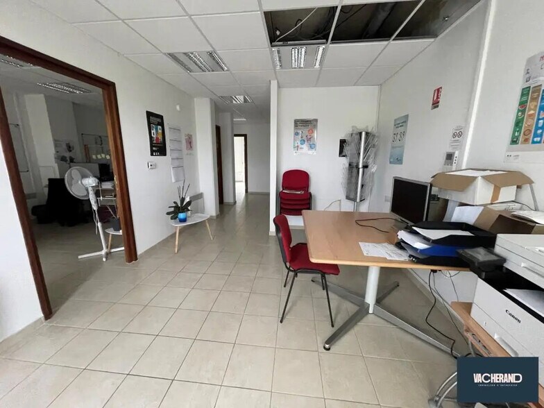 Local commercial dans Maubeuge à vendre - Photo de l’immeuble – Image 2 sur 4