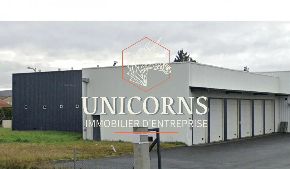 Local d’activités dans Le Fauga à louer - Photo de l’immeuble – Image 1 sur 2