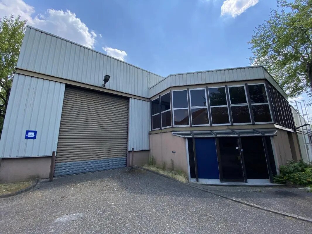 Industriel/Logistique dans Palaiseau à louer Photo de l’immeuble– Image 1 sur 14