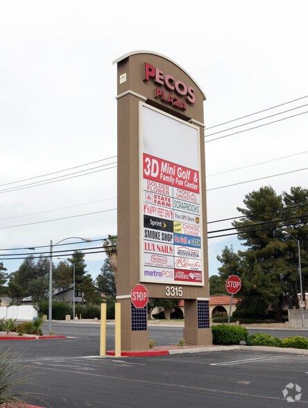 3385 E Russell Rd, Las Vegas, NV à vendre - Photo de l’immeuble – Image 3 sur 5