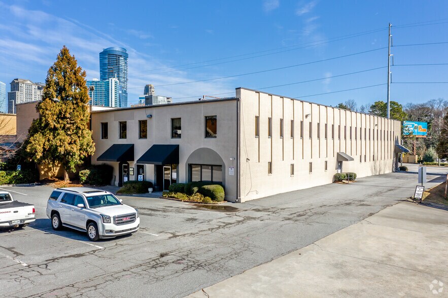 3108 Piedmont Rd NE, Atlanta, GA à vendre - Photo de l’immeuble – Image 2 sur 5