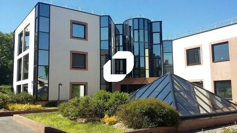 Bureau dans Jouy-en-Josas à louer - Photo de l’immeuble – Image 1 sur 17