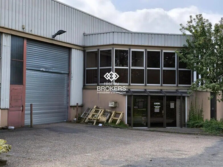 Industriel/Logistique dans Palaiseau à louer - Photo de l’immeuble – Image 1 sur 4