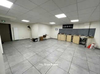 Plus de détails pour Local commercial à louer