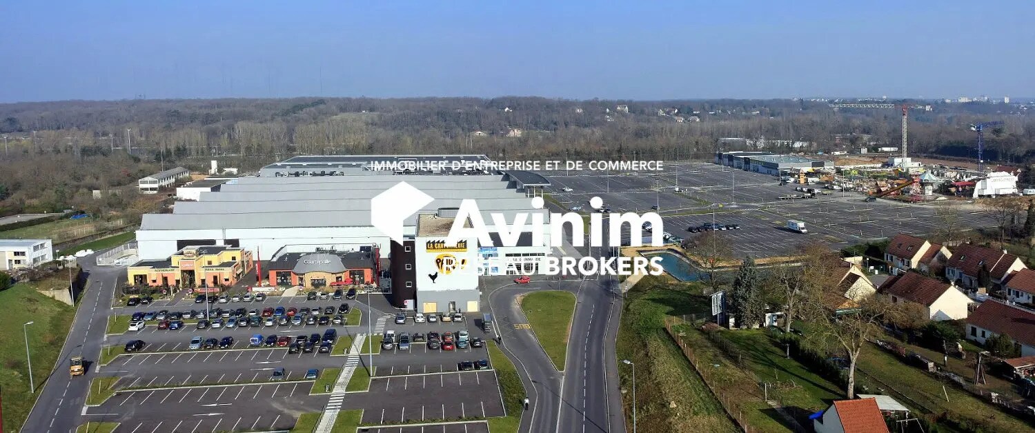 Local commercial dans Dammarie-les-Lys à louer Aérien– Image 1 sur 7