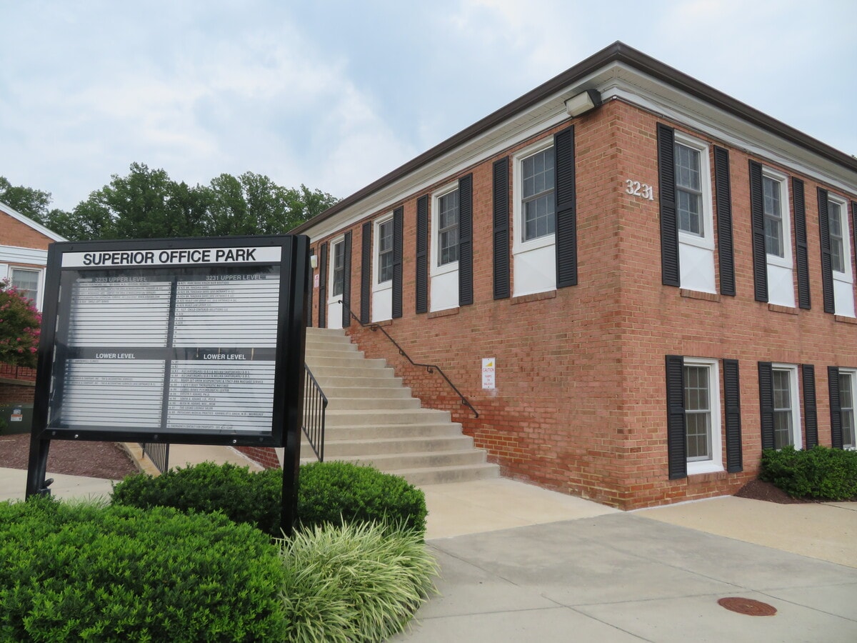 3231-3233 Superior Ln, Bowie, MD 20715 - Lot B2 - - Photo intérieure - Image 2 of 27