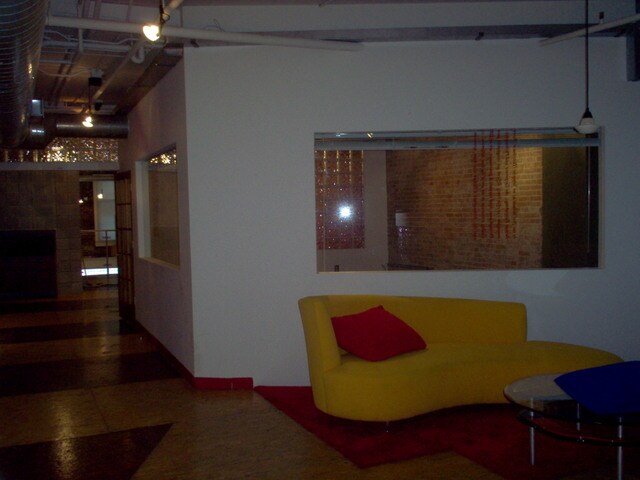 2-4 N Saginaw St, Pontiac, MI à vendre - Photo de l’immeuble – Image 2 sur 18