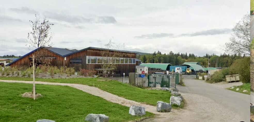 Local d'activités dans Perrignier à vendre - Photo de l’immeuble – Image 1 sur 1