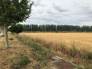 Plus de détails pour Terrain à vendre