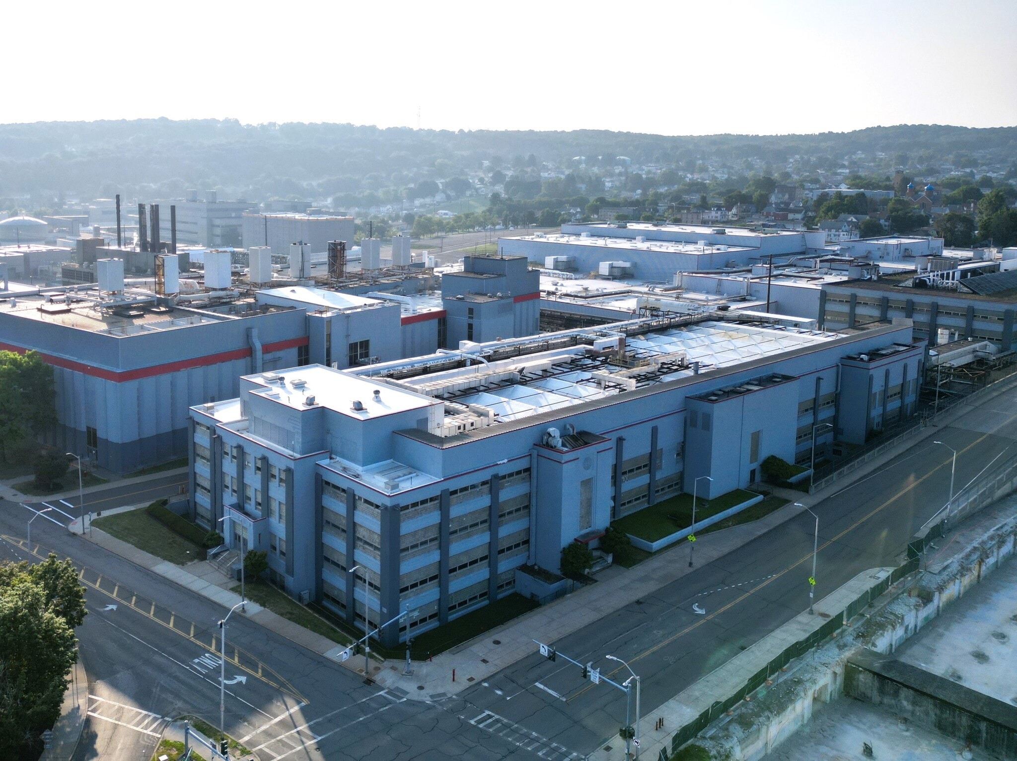 1701L North St, Endicott, NY à louer Photo de l’immeuble– Image 1 sur 2