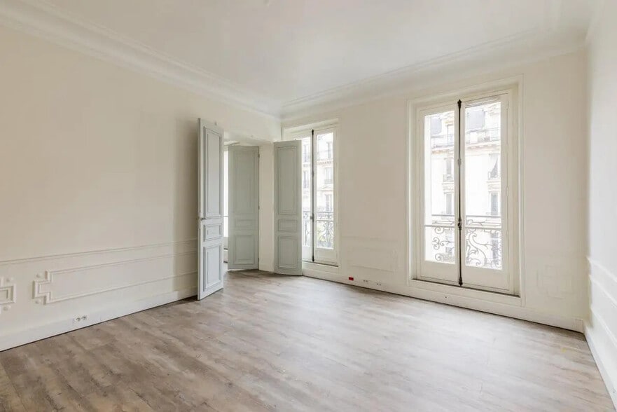 Bureau dans Paris à louer - Photo de l’immeuble – Image 3 sur 8