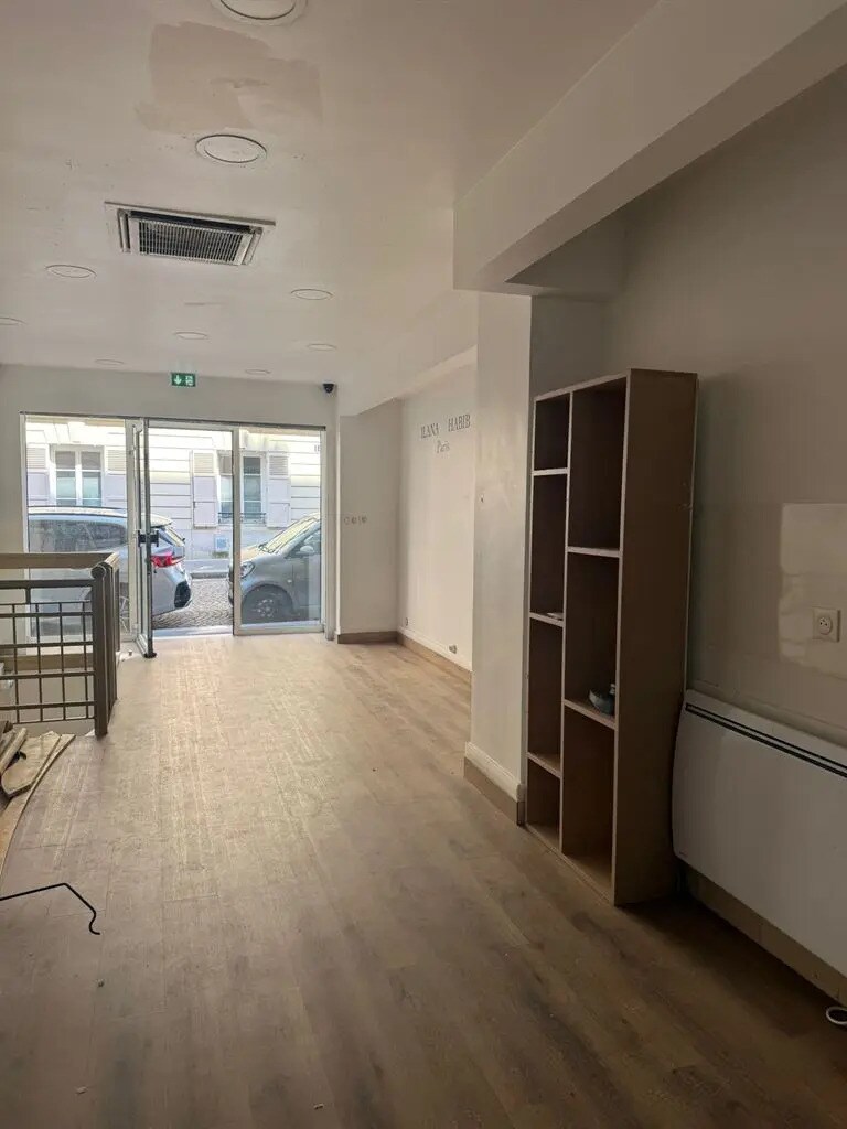 Local commercial dans Paris à louer Photo intérieure– Image 1 sur 4