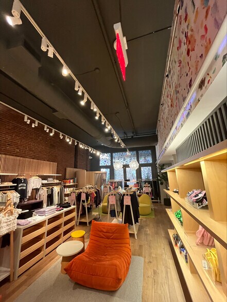 349-351 Greenwich St, New York, NY à louer - Photo de l’immeuble – Image 3 sur 9