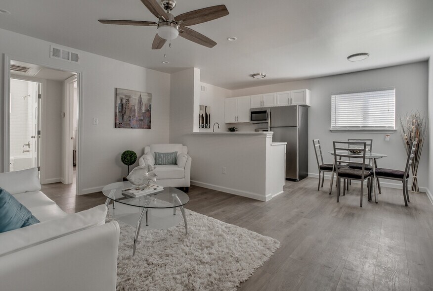5005 San Jacinto St, Dallas, TX à vendre - Photo de l’immeuble – Image 3 sur 32