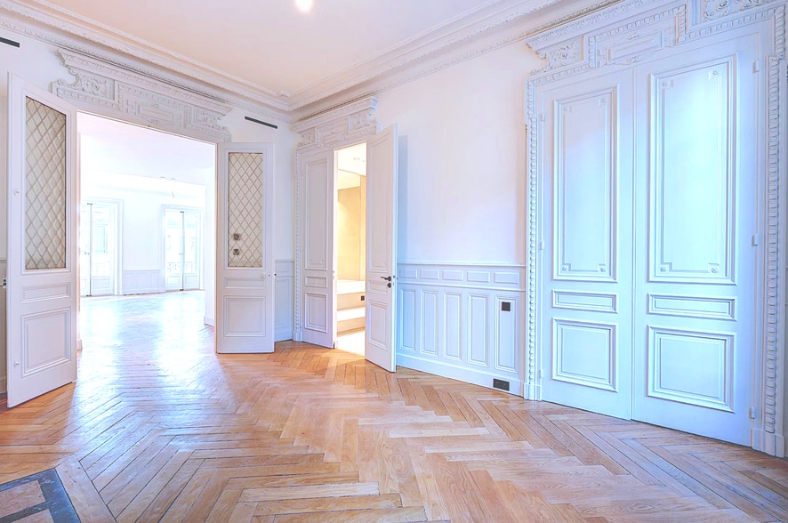 15 Avenue Victor Hugo, Paris à louer - Photo de l’immeuble – Image 3 sur 6