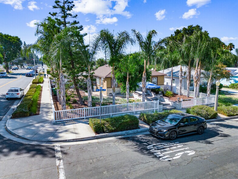 924 Wyval Ave, Corona, CA à vendre - Photo de l’immeuble – Image 2 sur 41