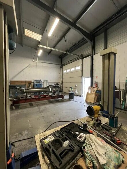 Industriel/Logistique dans Cugnaux à louer - Photo de l’immeuble – Image 1 sur 3