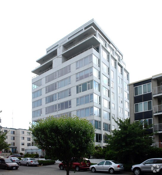 415 W Mercer St, Seattle, WA à louer - Photo de l’immeuble – Image 2 sur 13