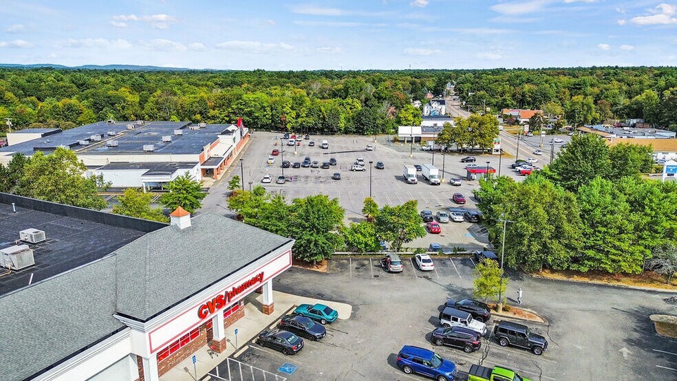 800 S Franklin St, Holbrook, MA à louer - Photo de l’immeuble – Image 3 sur 8