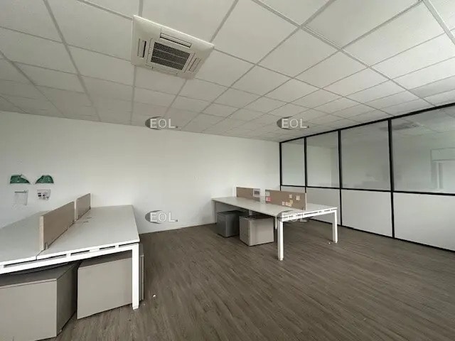 230 Rue Henri Delaunay, Aix-en-Provence à louer - Photo de l’immeuble – Image 2 sur 2