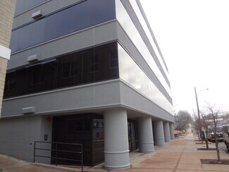 Plus de détails pour 515 E High St, Jefferson City, MO - Bureau à louer