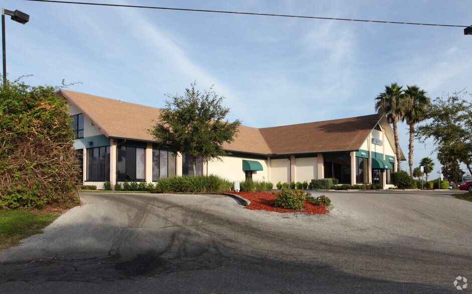 3195 Tamiami Trl, Port Charlotte, FL à vendre - Photo principale – Image 3 sur 3