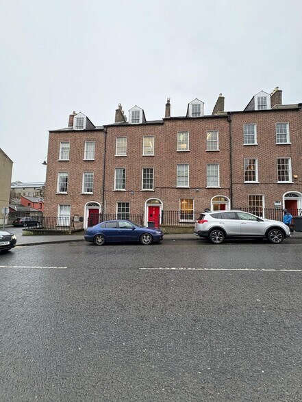 31-33 Clarendon St, Londonderry à vendre - Photo de l’immeuble – Image 1 sur 14