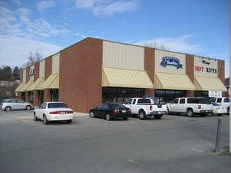 Plus de détails pour 470 Neal St, Cookeville, TN - Local commercial à louer