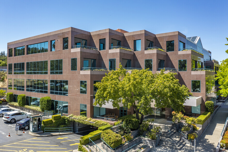 101 Ygnacio Valley Rd, Walnut Creek, CA à louer - Photo de l’immeuble – Image 3 sur 6