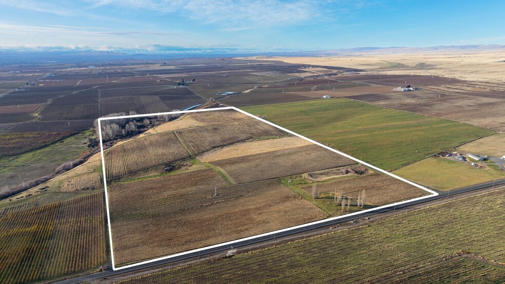 54402 N Hinzerling Rd, Prosser, WA à vendre - Photo de l’immeuble – Image 3 sur 6