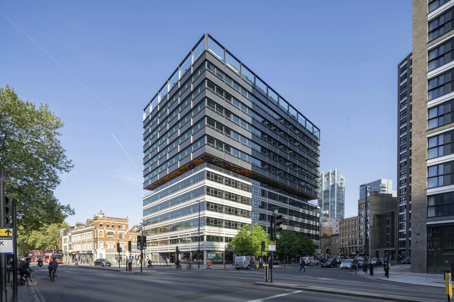 60 Whitechapel High St, Londres à louer - Photo de l’immeuble – Image 1 sur 56