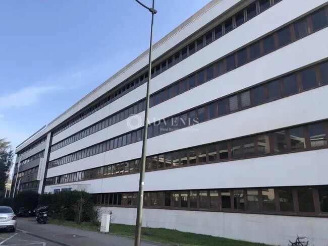 Plus de détails pour Bureau à louer