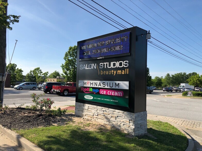 1864 Scenic Hwy, Snellville, GA à louer - Photo de l’immeuble – Image 3 sur 5