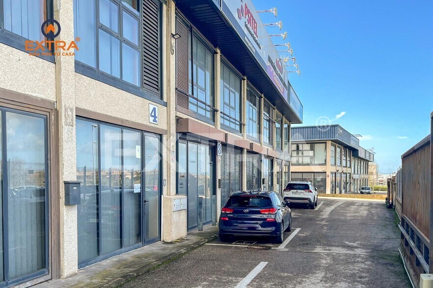 Avenida Quitapesares, 33, Villaviciosa de Odón, Madrid à vendre - Photo de l’immeuble – Image 2 sur 5