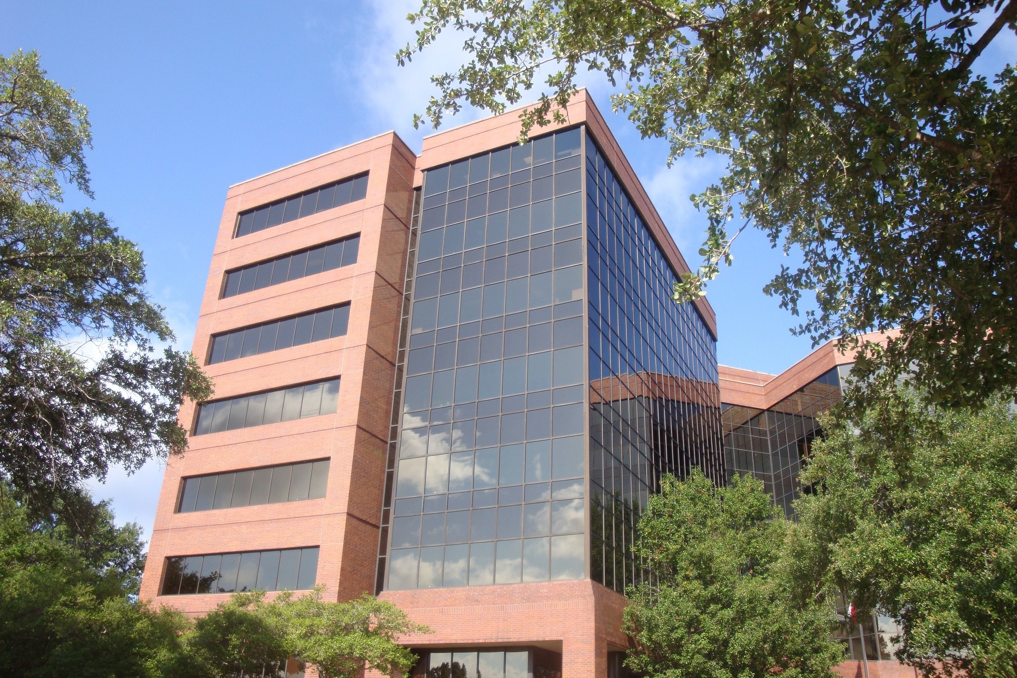 909 E Southeast Loop 323, Tyler, TX à louer Photo de l’immeuble– Image 1 sur 10