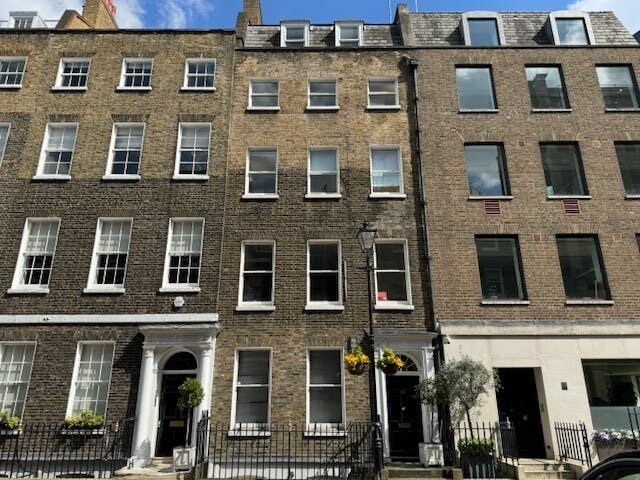 34 Ely Pl, Londres à louer - Photo de l’immeuble – Image 3 sur 18