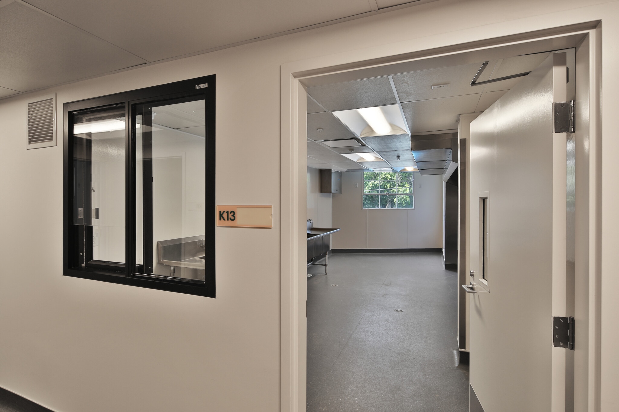 3716 Eagle Rock Blvd, Los Angeles, CA à louer Photo intérieure– Image 1 sur 3