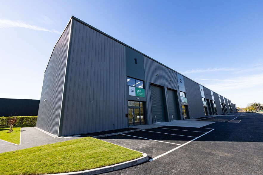 Hardwick Rd, Runcorn à louer - Photo de l’immeuble – Image 1 sur 11