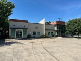 Plus de détails pour 2535 Charlotte St, Denton, TX - Bureau à louer
