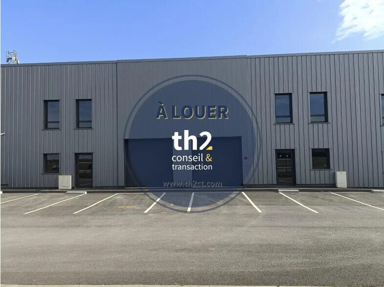 Local d’activités dans Bretteville-sur-Odon à louer - Photo de l’immeuble – Image 1 sur 5