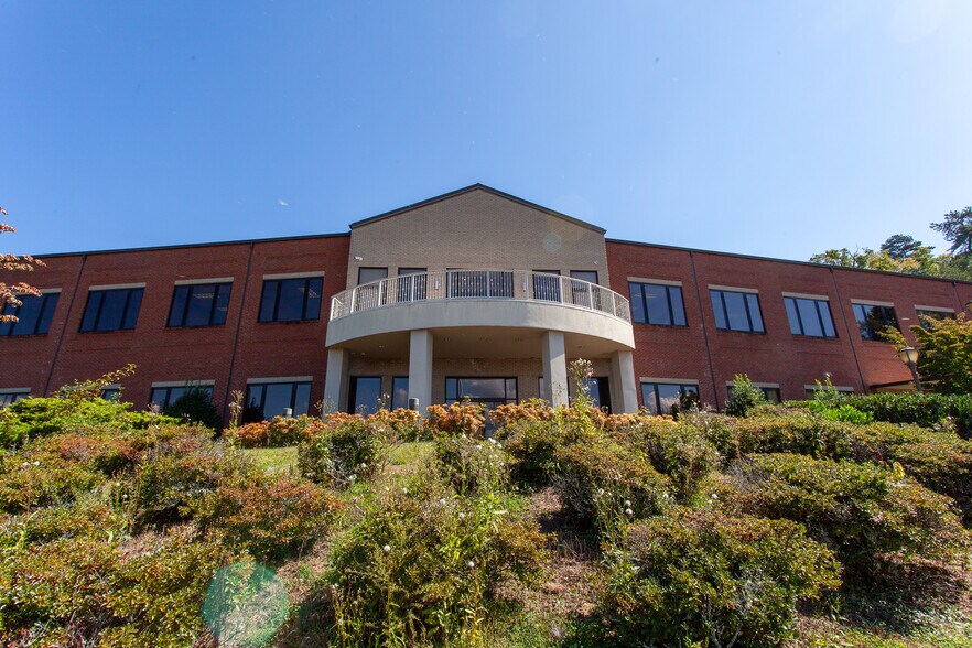 14 One Center Ct, Franklin, NC à vendre - Photo de l’immeuble – Image 3 sur 24