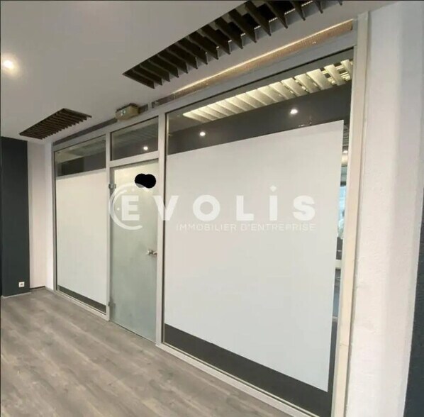 Bureau dans Paris à louer - Photo intérieure – Image 2 sur 4