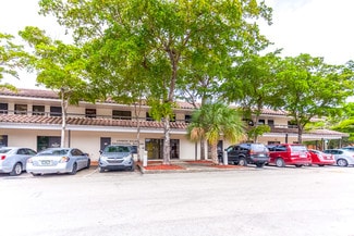 Plus de détails pour 7480 Fairway Dr, Miami Lakes, FL - Bureau/Médical à louer